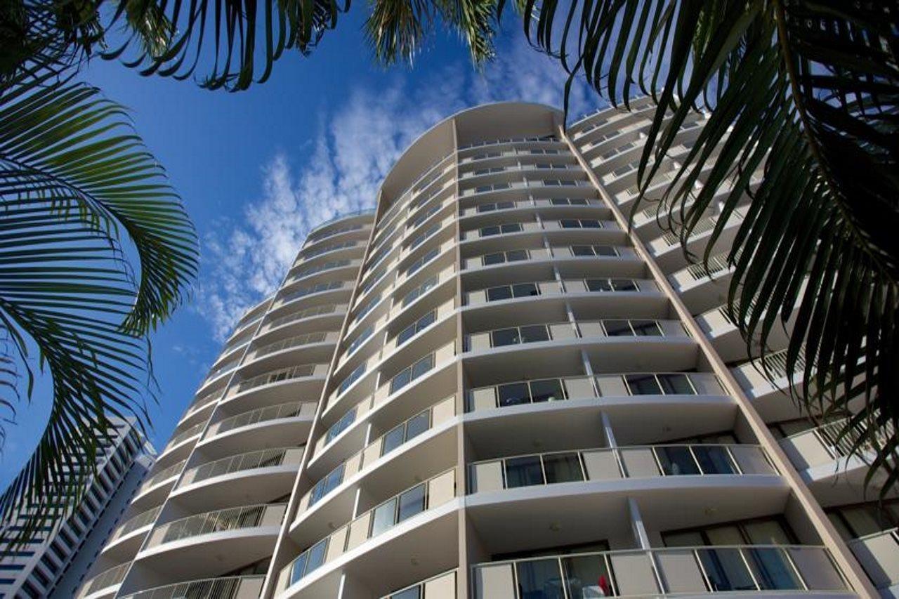 Broadbeach Savannah Resort Exterior photo