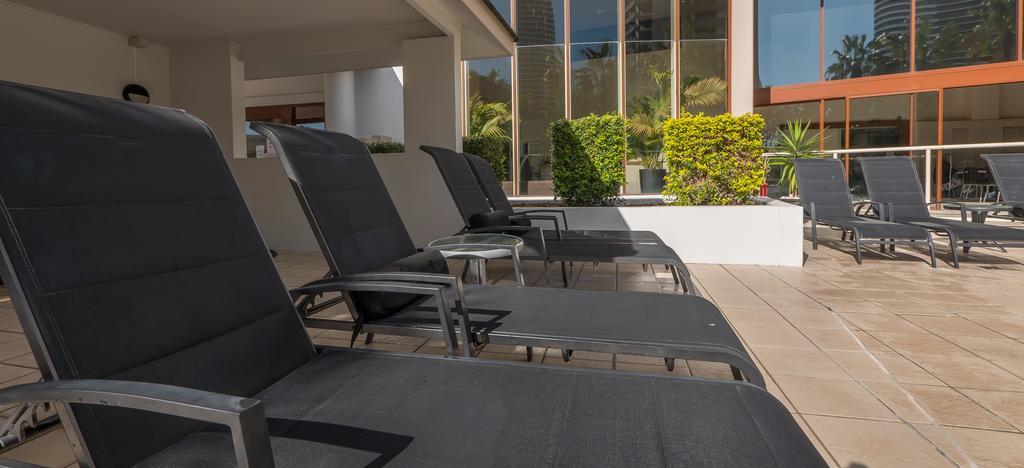 Broadbeach Savannah Resort Exterior photo